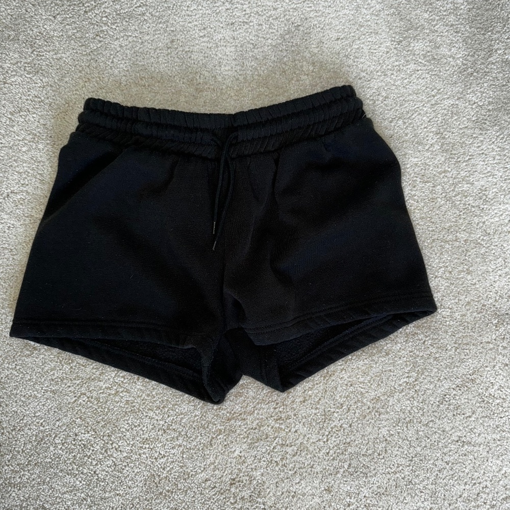 Black sweatshorts